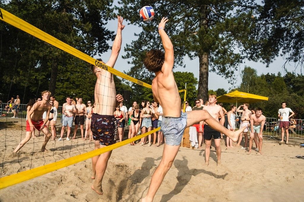 Gestrand Beachvolley Beachvolleybal