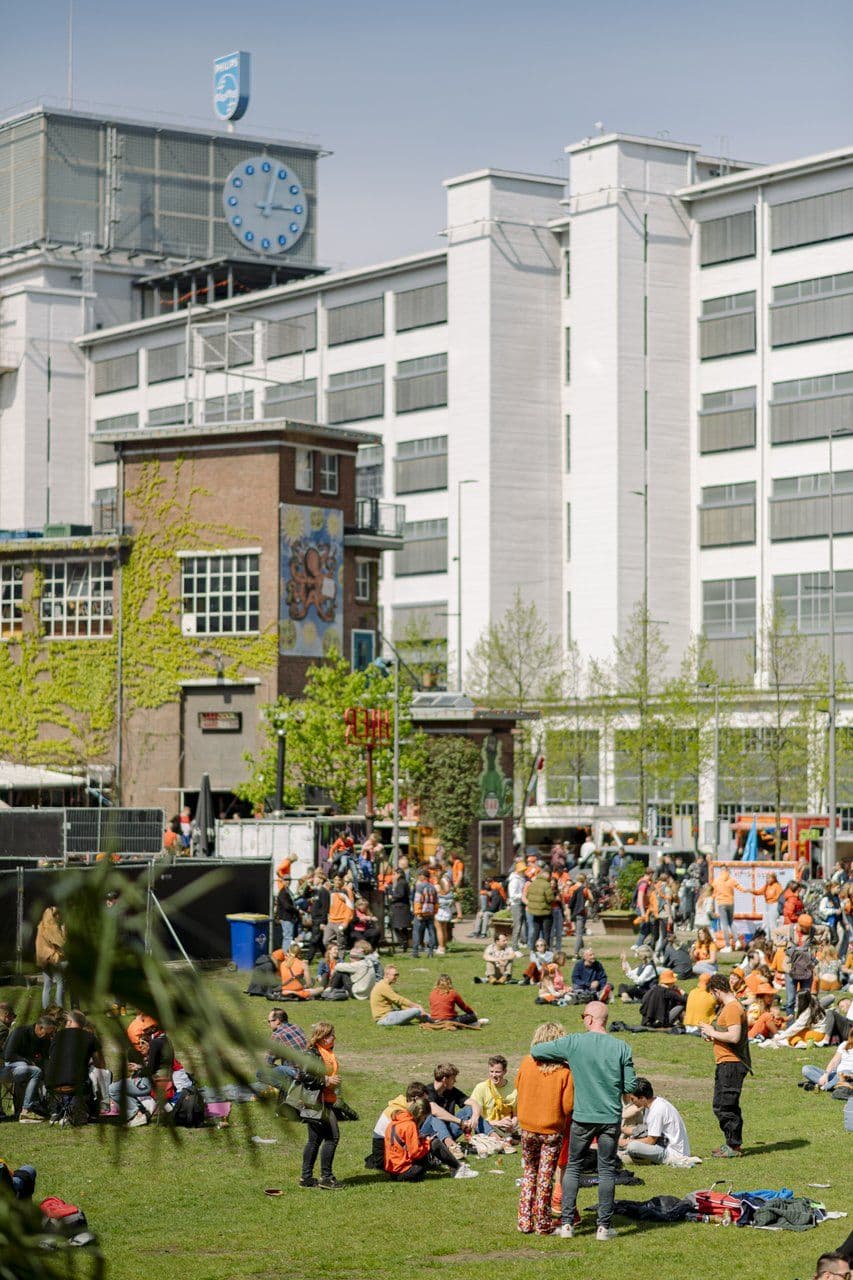 Max Kneefel Koningsdag Strijp-S