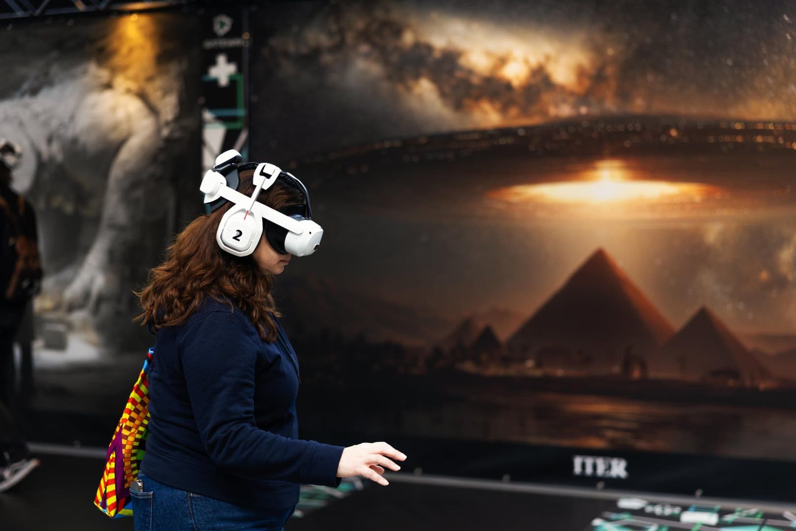 VR-center Enversed Virtual Reality