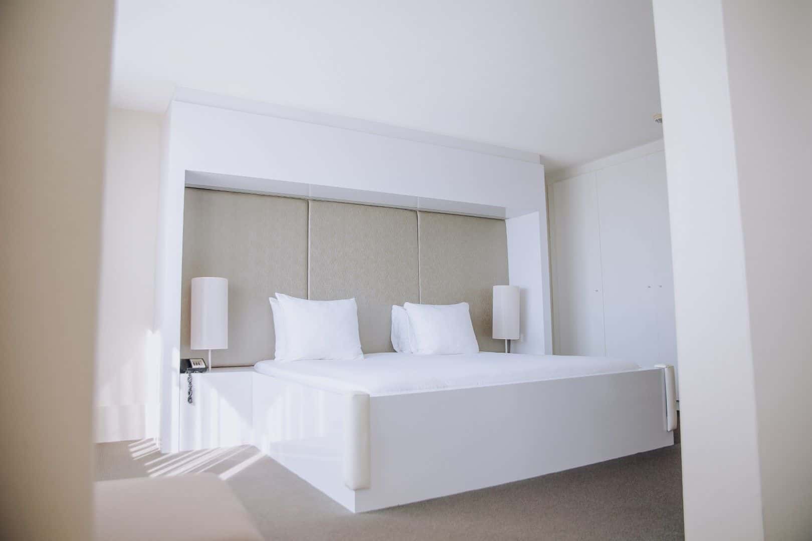Holiday Inn