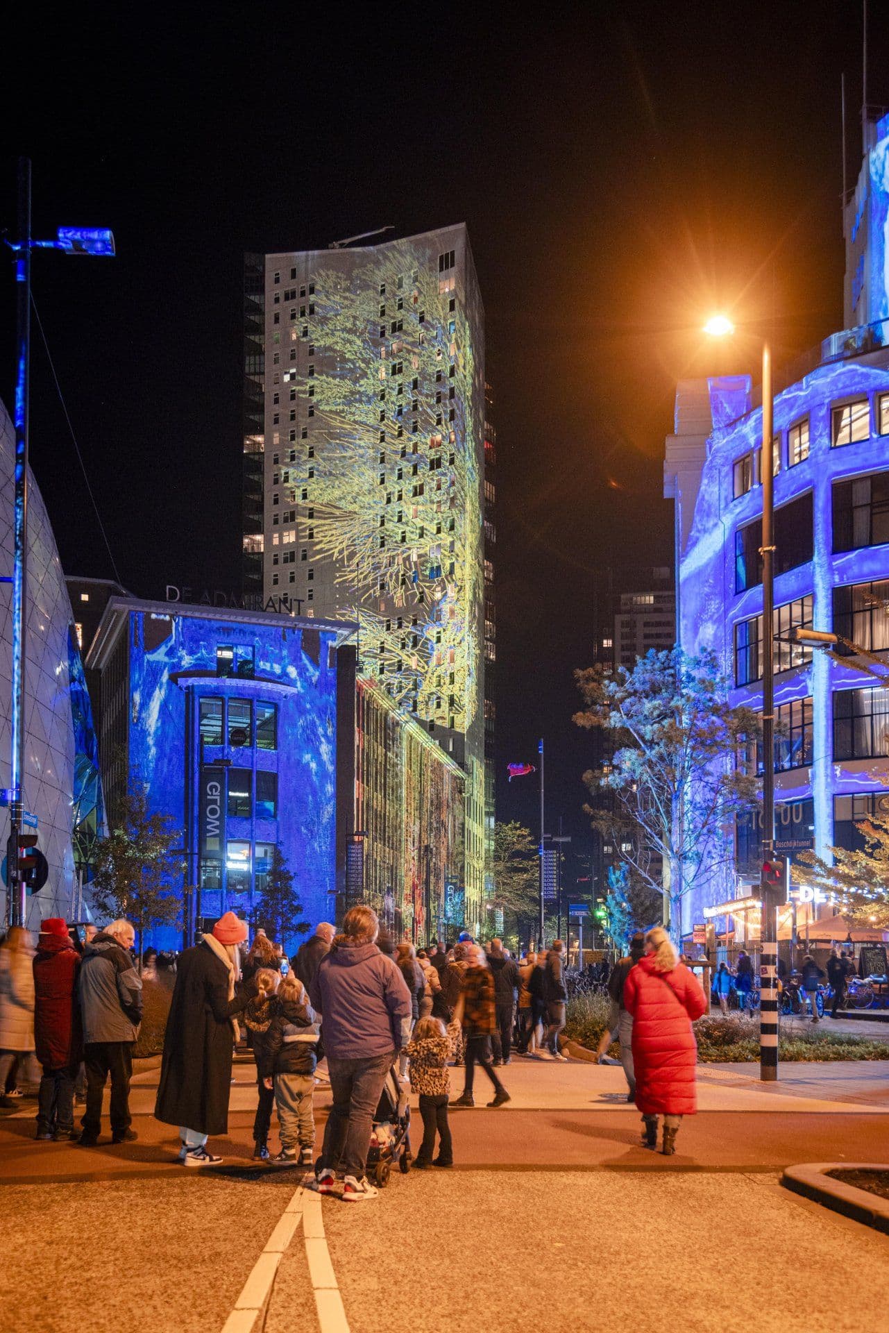 Jan Timmer GLOW 2024 an der Emmasingel