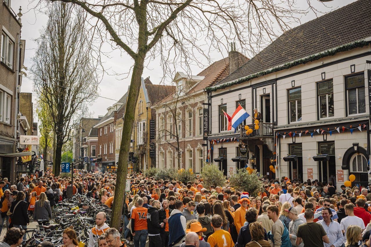 Max Kneefel Koningsdag Kleine Berg