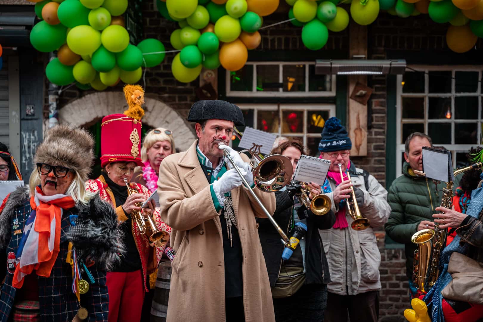 Riku Männistö Einsteigerguide: Wie feierst du Karneval in Eindhoven?