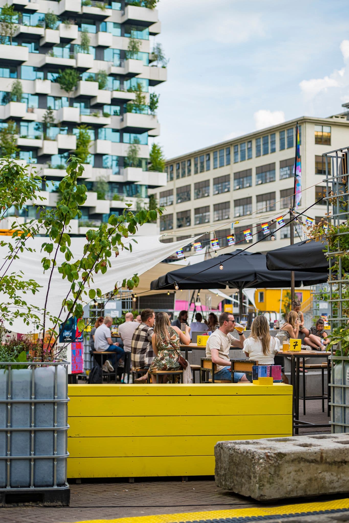 Max Kneefel Biergarten Strijp-S