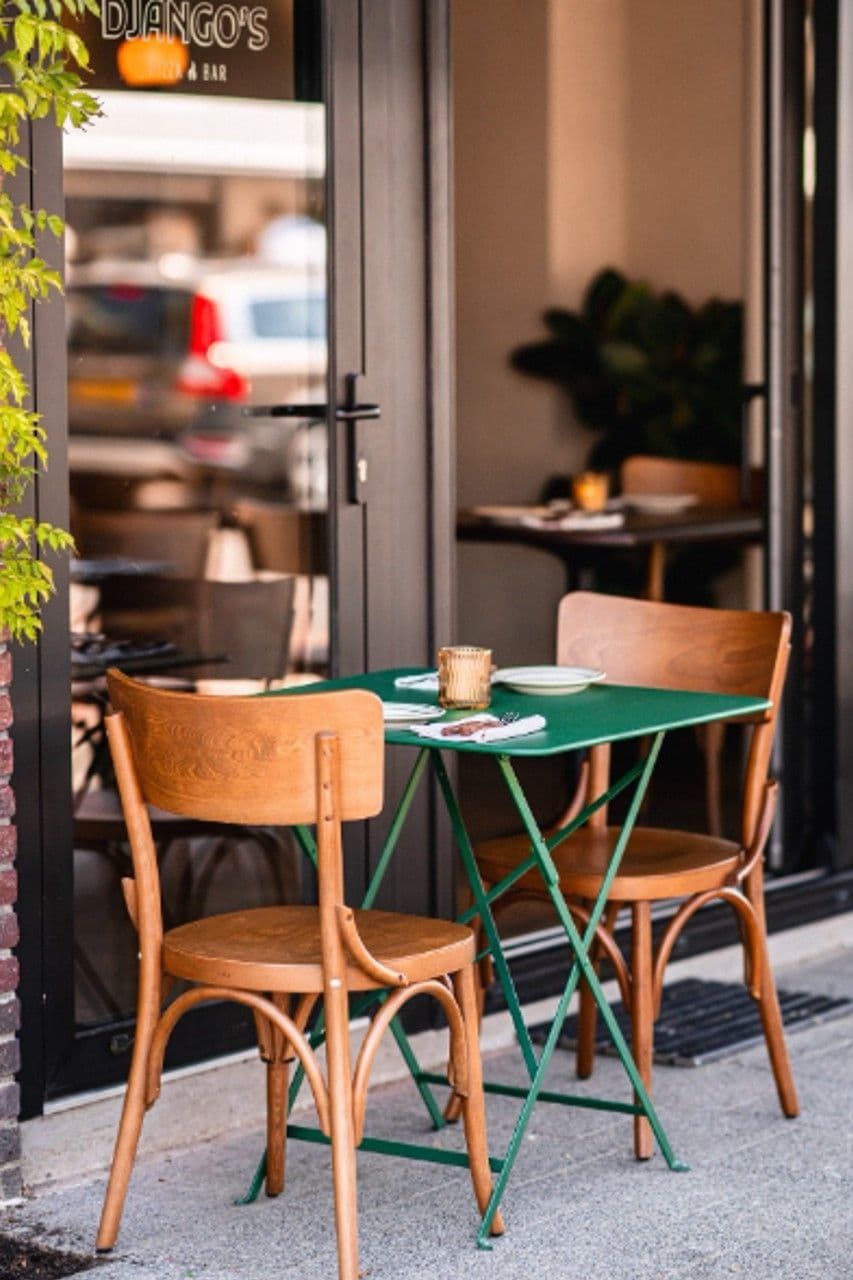 Django's Pizza & Bar