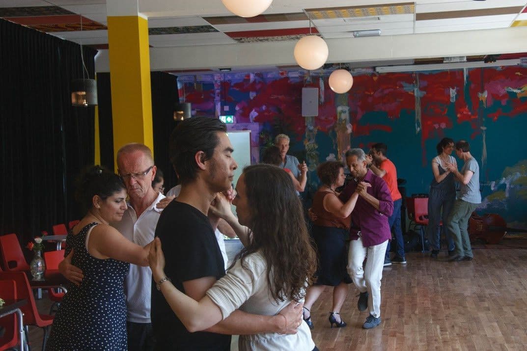 Default copyright SCALA Tipo Tango