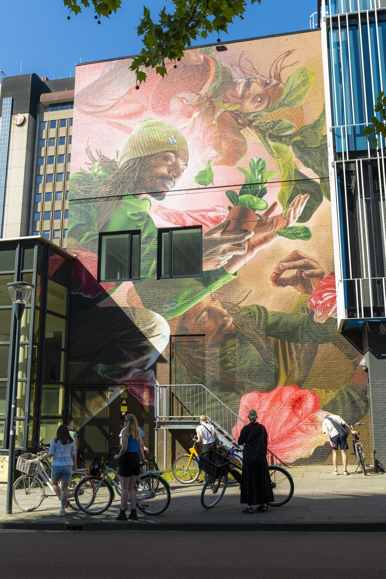 Max Kneefel Mural Studio Giftig