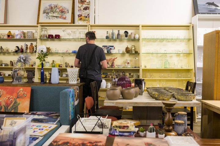 Thrift store Voor & Deel