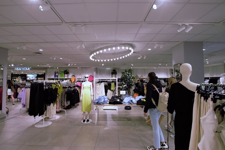 Hennes & Mauritz | Heuvel