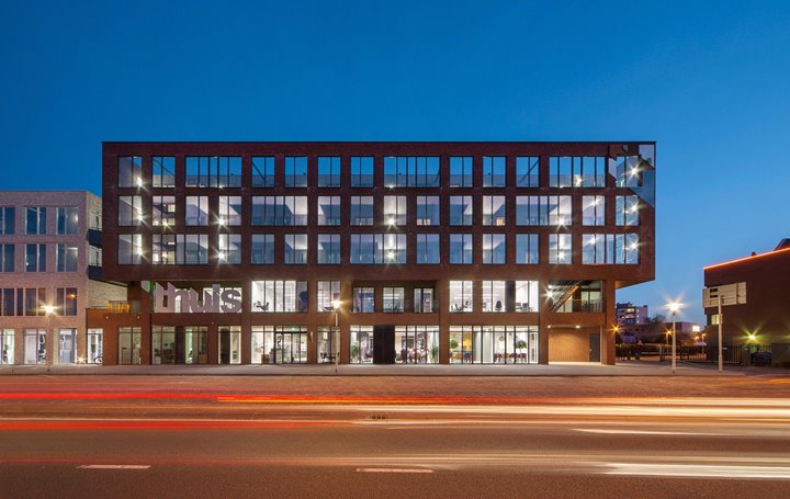Woonstichting 'thuis