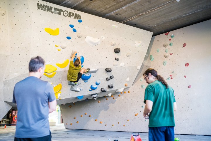 Monk Bouldergym