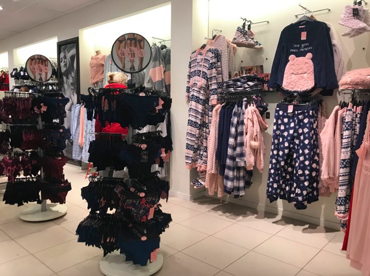 Hunkemöller | Heuvel Galerie